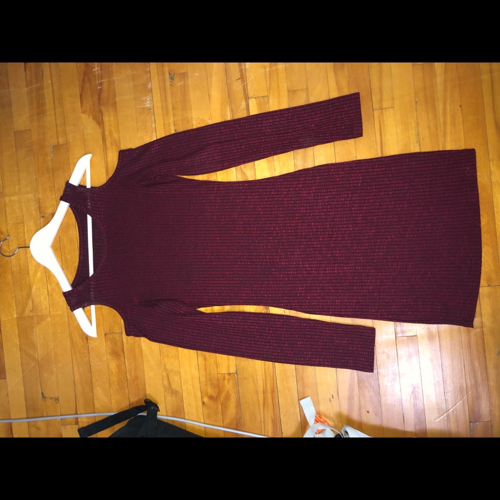 Ardene burgundy bodycon dress